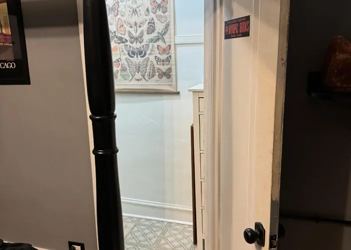 Tranquil Library 2brm 1bath Private Eclectic At Solar Appartamento Chicago